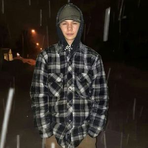 Meet your Posher, Mathis